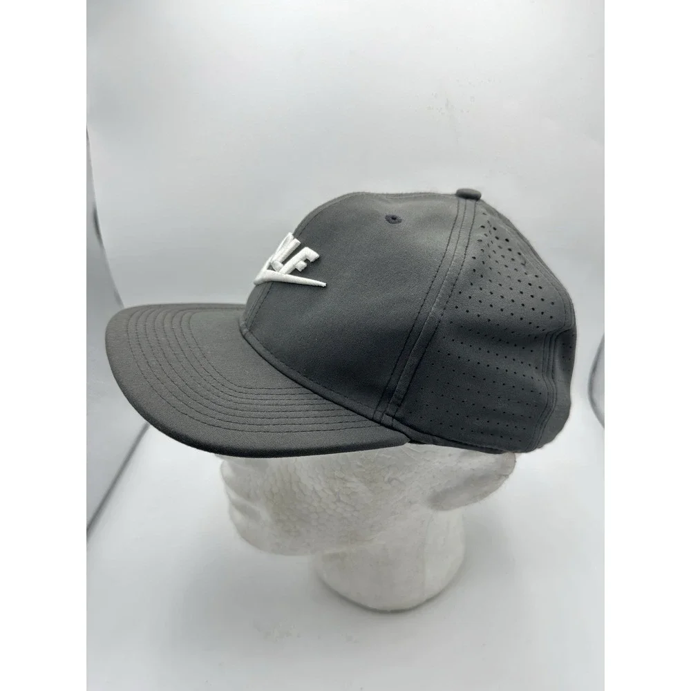 Nike Golf AeroBill Classic99 Hat 868377-010 Gray Snapback Perforated OSFA